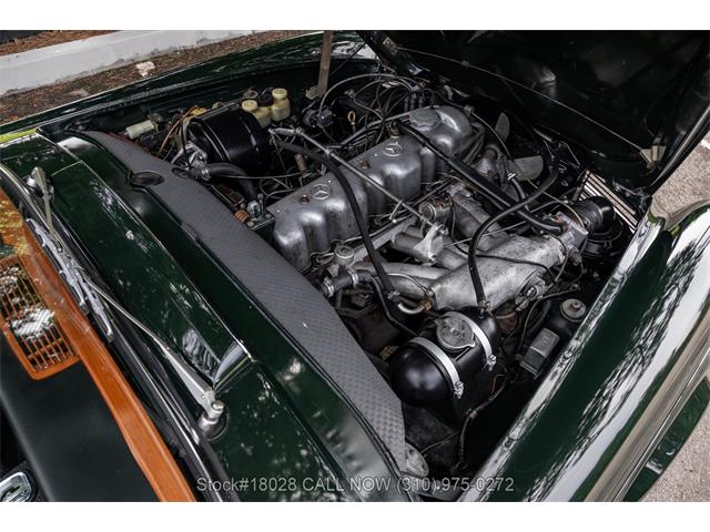 1968 Mercedes-Benz 280SL (CC-2082125) for sale in Beverly Hills, California