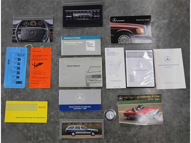 1989 Mercedes-Benz 560SL (CC-2080216) for sale in Bettendorf, Iowa