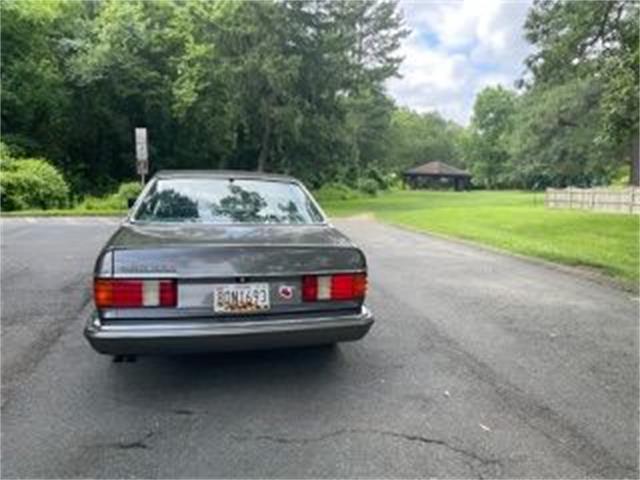 1988 Mercedes-Benz 560 (CC-2082435) for sale in Cadillac, Michigan