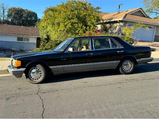 1988 Mercedes-Benz 560 (CC-2082543) for sale in Cadillac, Michigan