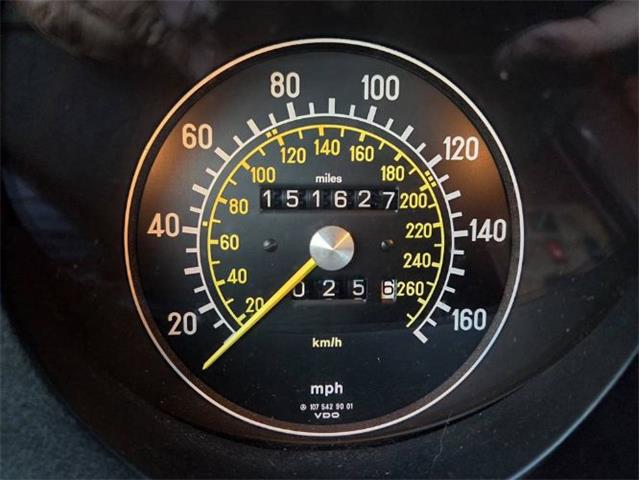 1987 Mercedes-Benz 560 (CC-2082569) for sale in Cadillac, Michigan