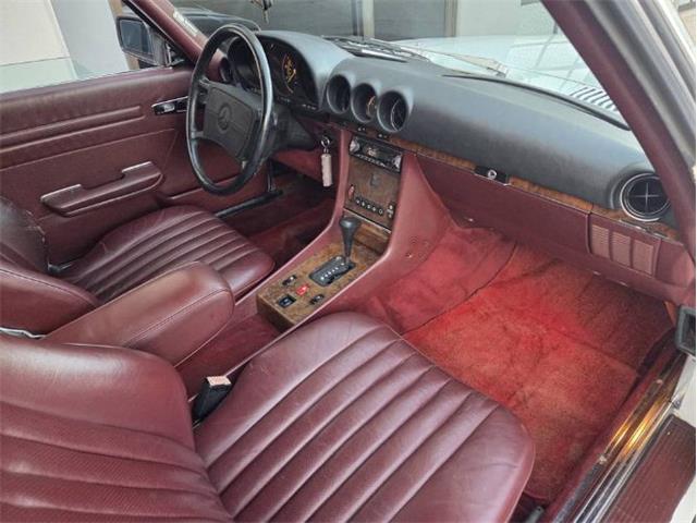 1987 Mercedes-Benz 560 (CC-2082569) for sale in Cadillac, Michigan