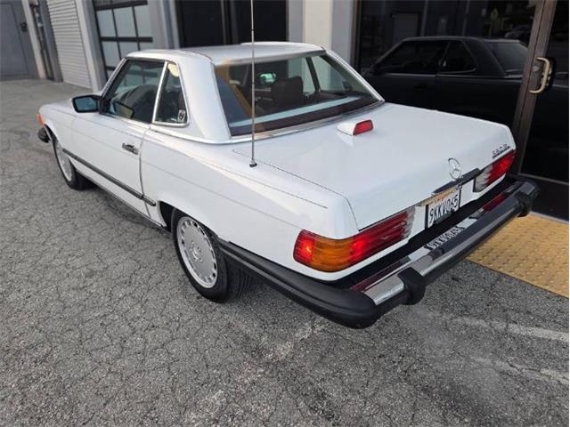 1987 Mercedes-Benz 560 (CC-2082569) for sale in Cadillac, Michigan