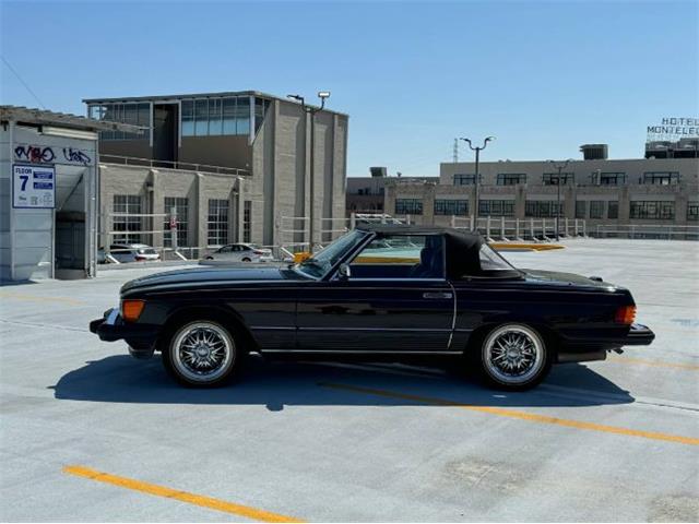 1987 Mercedes-Benz 560 (CC-2082582) for sale in Cadillac, Michigan