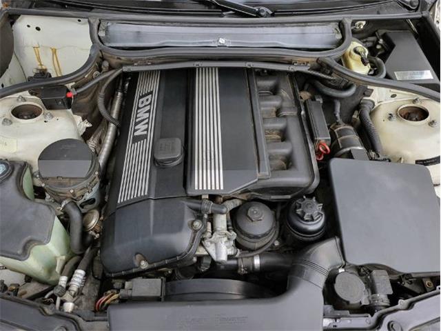 2002 BMW 325i (CC-2082583) for sale in Cadillac, Michigan