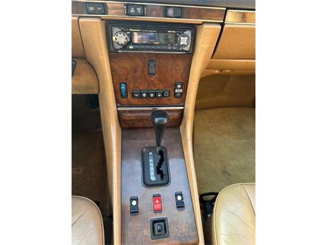 1987 Mercedes-Benz 560 (CC-2082703) for sale in Cadillac, Michigan