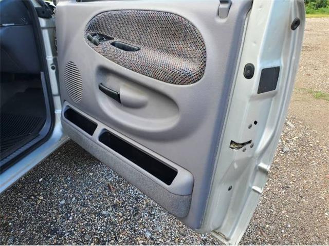 2002 Dodge Ram 3500 (CC-2082798) for sale in Cadillac, Michigan