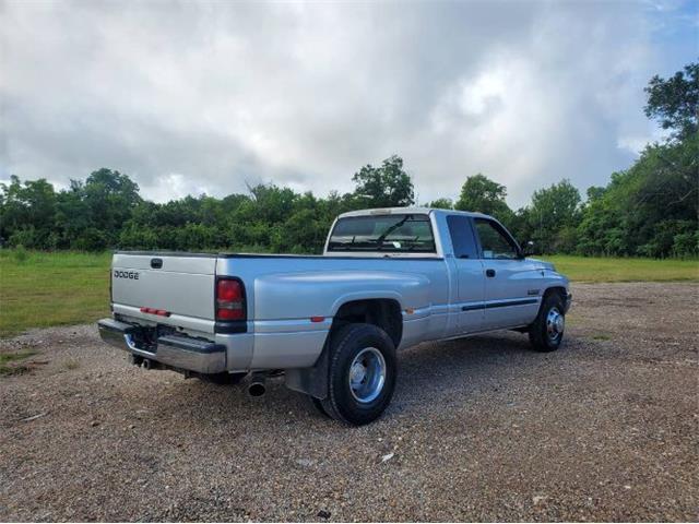2002 Dodge Ram 3500 (CC-2082798) for sale in Cadillac, Michigan