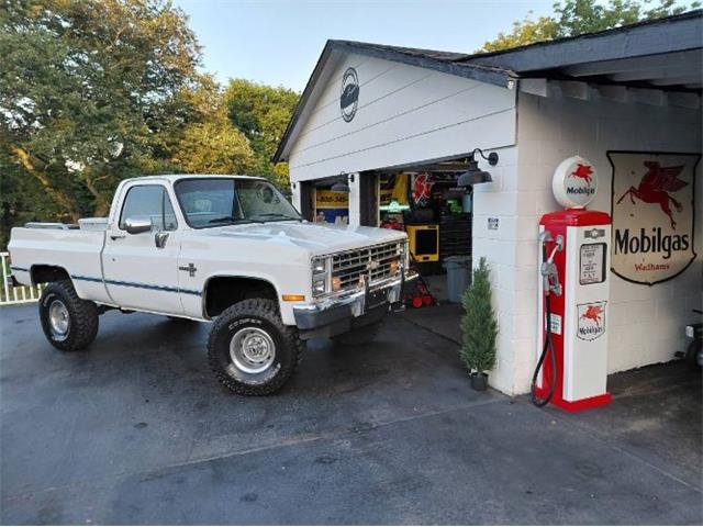 1987 Chevrolet Silverado (CC-2082810) for sale in Cadillac, Michigan