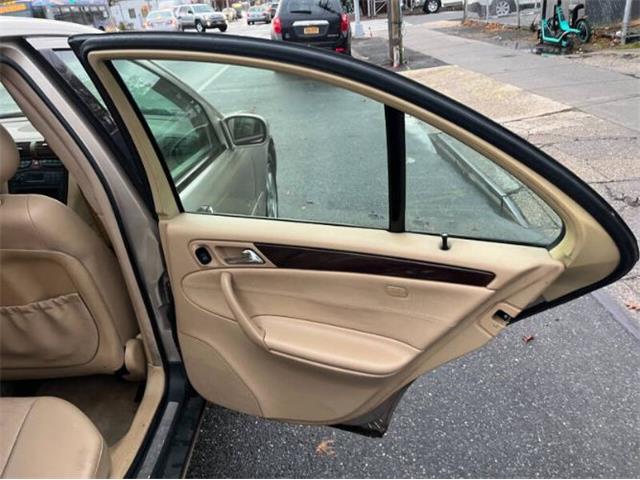 2001 Mercedes-Benz 320 (CC-2082830) for sale in Cadillac, Michigan