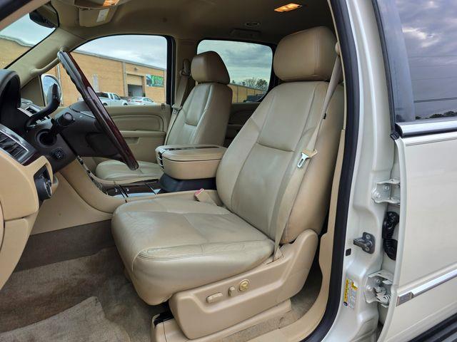 2011 Cadillac Escalade (CC-2082916) for sale in Hope Mills, North Carolina