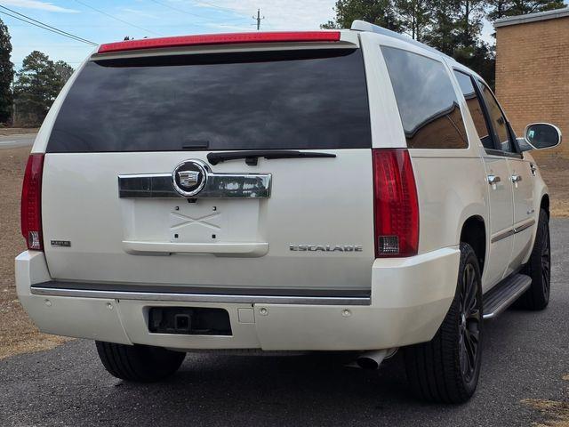 2011 Cadillac Escalade (CC-2082916) for sale in Hope Mills, North Carolina