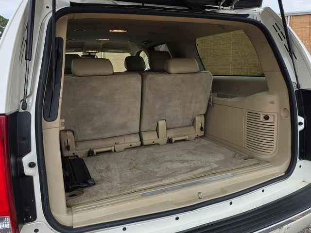 2011 Cadillac Escalade (CC-2082916) for sale in Hope Mills, North Carolina