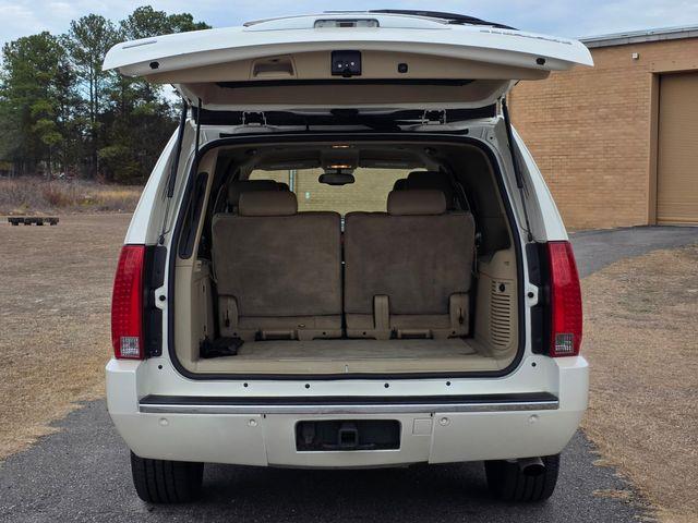 2011 Cadillac Escalade (CC-2082916) for sale in Hope Mills, North Carolina