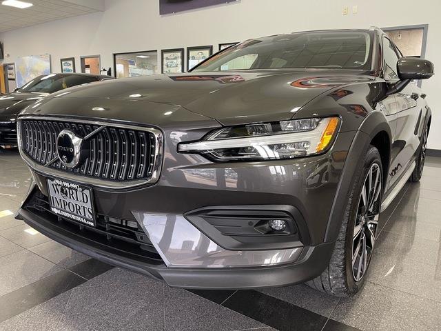 2024 Volvo V60 (CC-2082921) for sale in Jacksonville, Florida