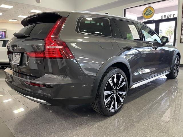2024 Volvo V60 (CC-2082921) for sale in Jacksonville, Florida