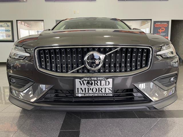 2024 Volvo V60 (CC-2082921) for sale in Jacksonville, Florida