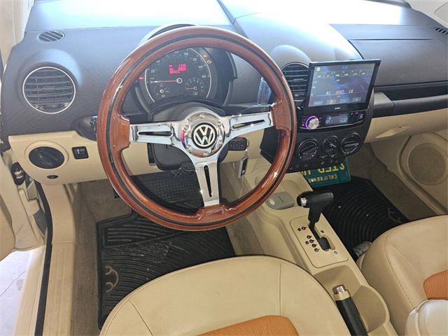 2009 Volkswagen Beetle (CC-2082923) for sale in Woodland Hills, California