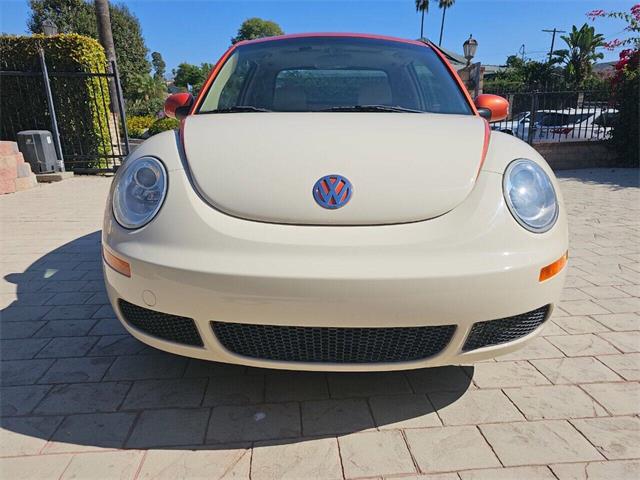 2009 Volkswagen Beetle (CC-2082923) for sale in Woodland Hills, California