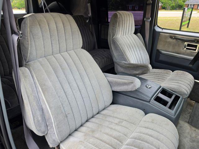 1989 Chevrolet Suburban (CC-2082925) for sale in Hope Mills, North Carolina