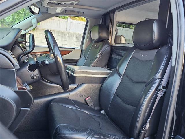 2015 Cadillac Escalade (CC-2082935) for sale in Woodland Hills, California
