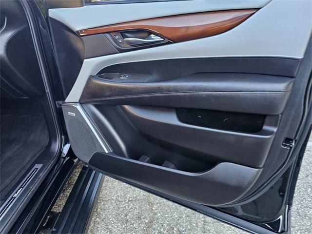 2015 Cadillac Escalade (CC-2082935) for sale in Woodland Hills, California