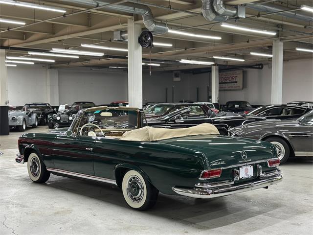 1965 Mercedes-Benz 220 (CC-2082939) for sale in Huntington Station, New York