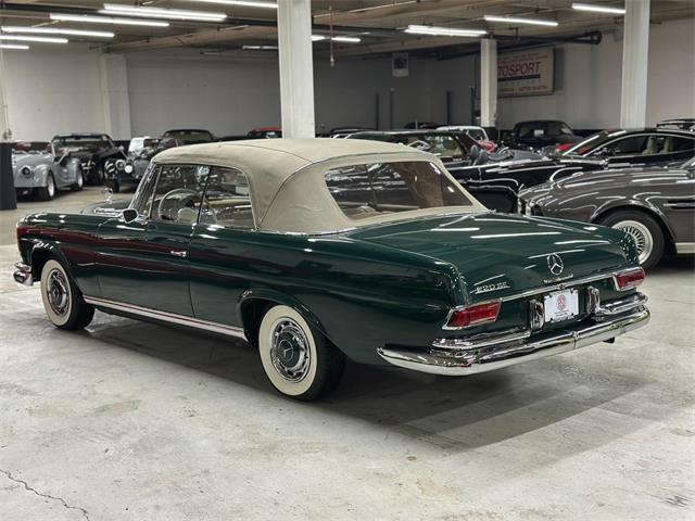 1965 Mercedes-Benz 220 (CC-2082939) for sale in Huntington Station, New York