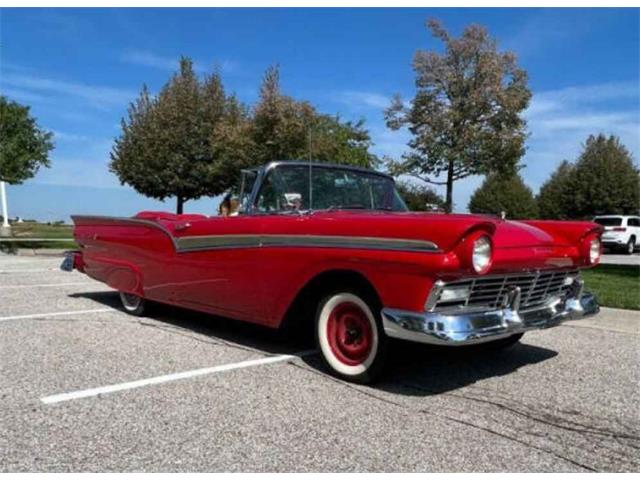 1957 Ford Fairlane (CC-2083012) for sale in Midlothian, Texas