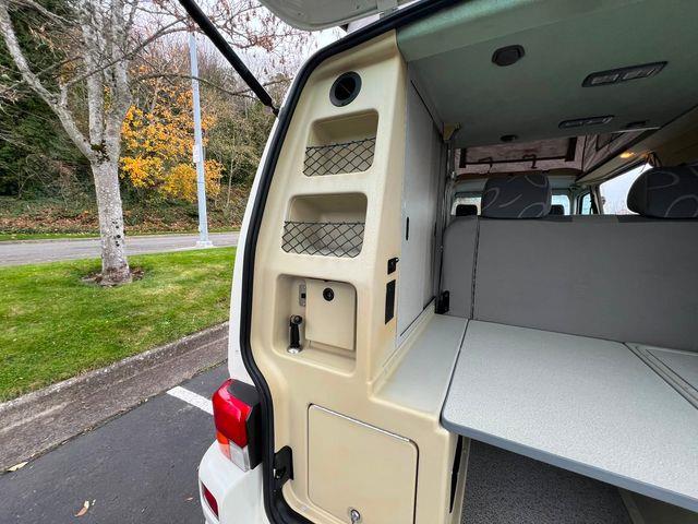 2001 Volkswagen Camper (CC-2083112) for sale in Seattle, Washington