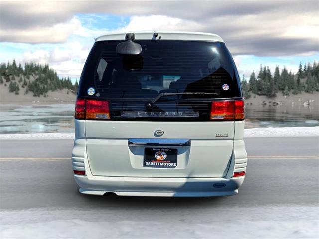 2000 Nissan Elgrand (CC-2083200) for sale in Tacoma, Washington