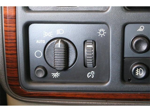 2004 Cadillac Escalade (CC-2083211) for sale in Dinuba, California