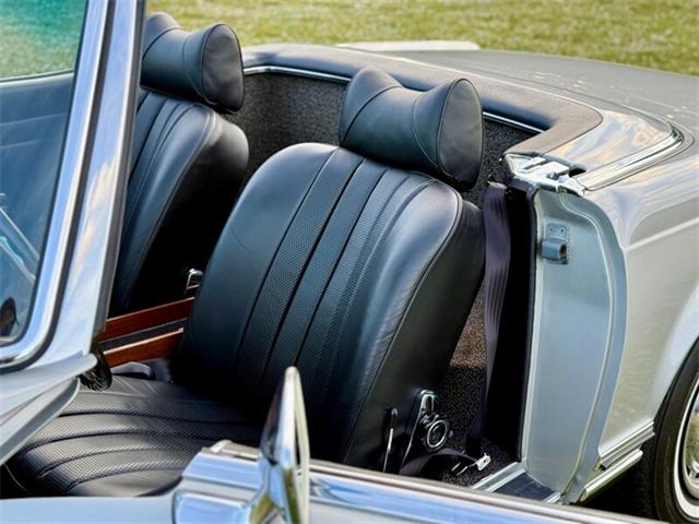 1969 Mercedes-Benz 280 SL Pagoda (CC-2083355) for sale in Boca Raton, Florida