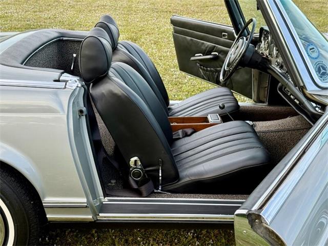 1969 Mercedes-Benz 280 SL Pagoda (CC-2083355) for sale in Boca Raton, Florida