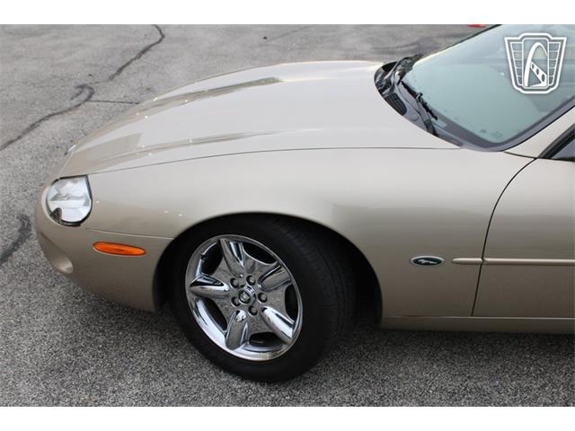 1999 Jaguar XK8 (CC-2083464) for sale in Crete, Illinois