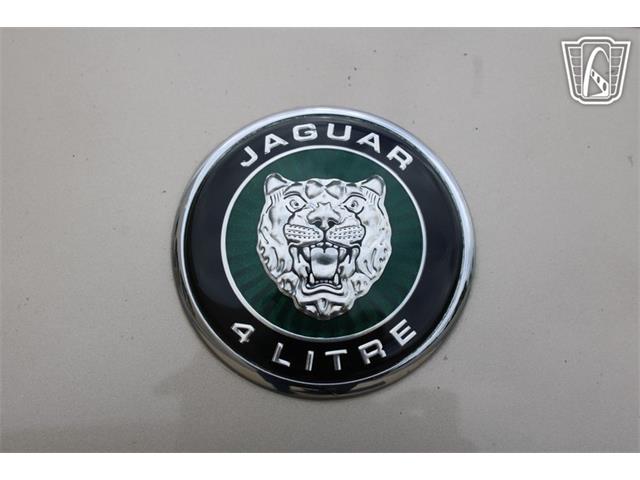 1999 Jaguar XK8 (CC-2083464) for sale in Crete, Illinois