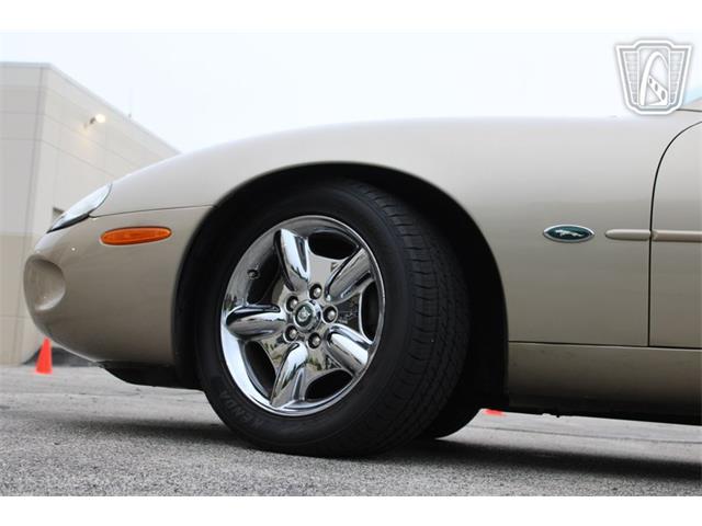 1999 Jaguar XK8 (CC-2083464) for sale in Crete, Illinois