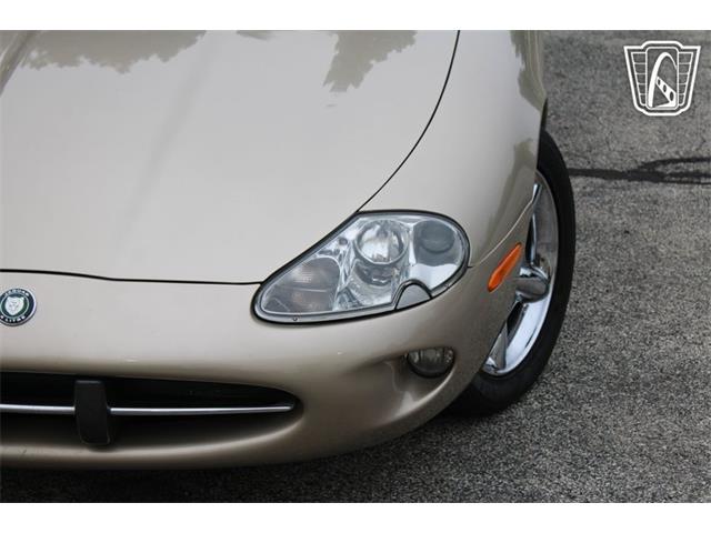 1999 Jaguar XK8 (CC-2083464) for sale in Crete, Illinois