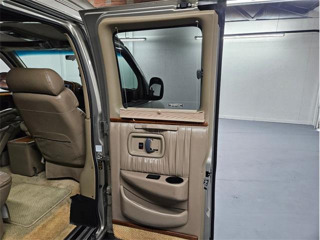 2000 Chevrolet Express (CC-2080035) for sale in Greensboro, North Carolina