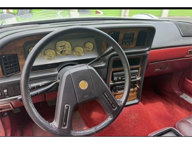 1985 Tiffany Classic (CC-2080359) for sale in Cadillac, Michigan