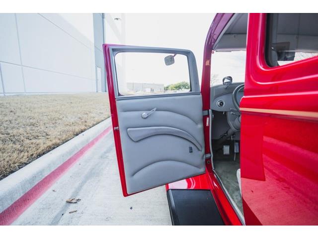 1932 Ford 5 Window Deluxe Coupe (CC-2083598) for sale in Carrollton, Texas