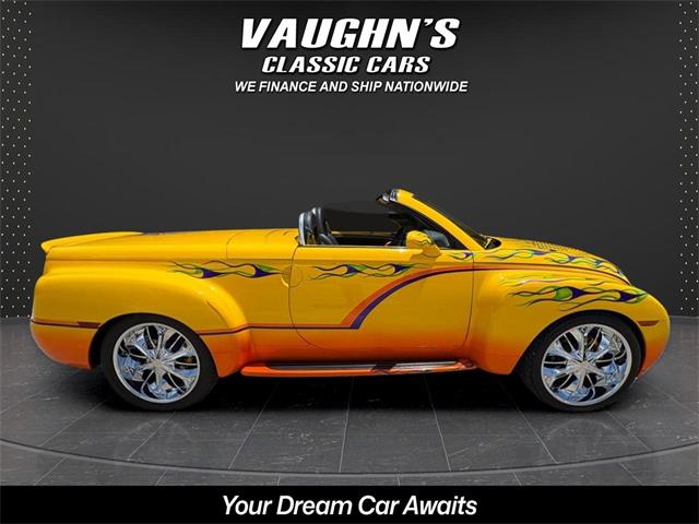 2004 Chevrolet SSR (CC-2083656) for sale in Nashville, Illinois
