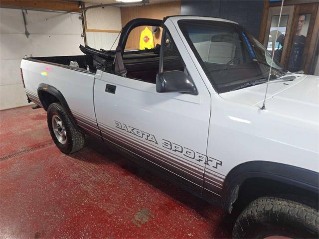 1989 Dodge Dakota (CC-2083681) for sale in Spirit Lake, Iowa