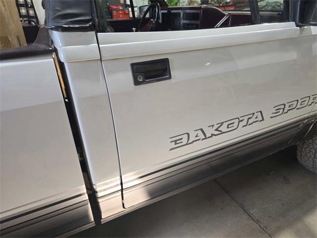 1989 Dodge Dakota (CC-2083681) for sale in Spirit Lake, Iowa