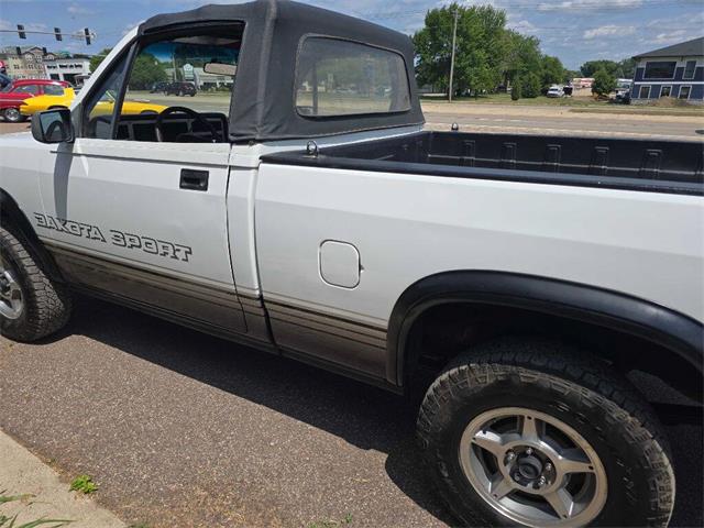 1989 Dodge Dakota (CC-2083681) for sale in Spirit Lake, Iowa