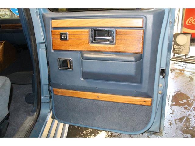 1987 Chevrolet Suburban (CC-2083687) for sale in Sherwood, Oregon