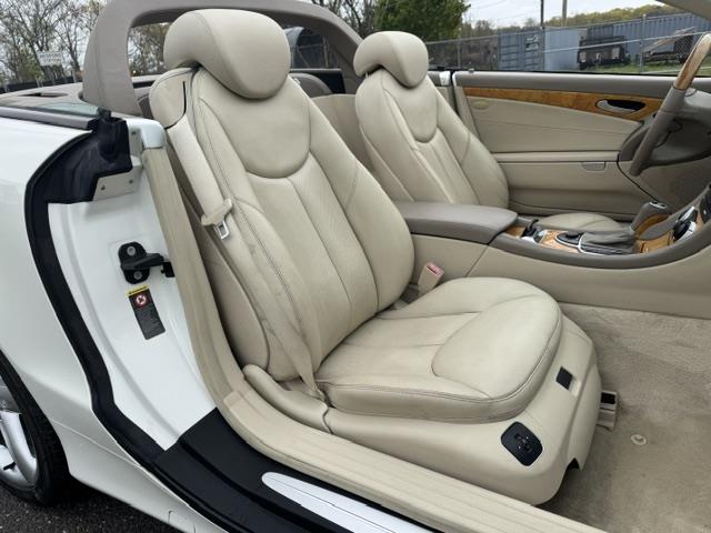 2005 Mercedes-Benz SL500 (CC-2083758) for sale in Mill Hall, Pennsylvania