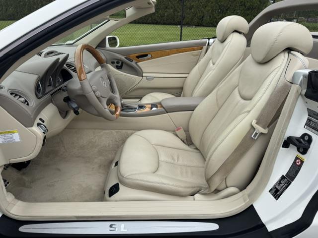 2005 Mercedes-Benz SL500 (CC-2083758) for sale in Mill Hall, Pennsylvania