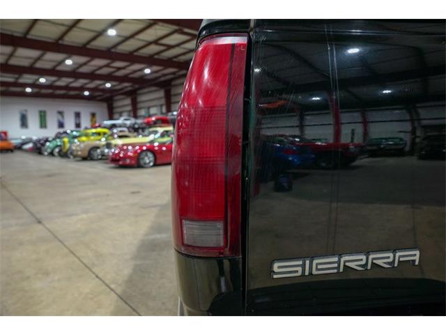 1997 GMC Sierra 1500 (CC-2083812) for sale in Kentwood, Michigan