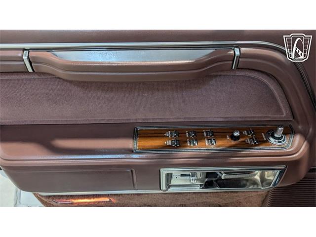 1988 Lincoln Town Car (CC-2083822) for sale in Caledonia, Wisconsin